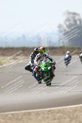 media/Sep-20-2025-TrackDaz (Sat) [[27f0cde673]]/B Group/220pm (Turn 9)/